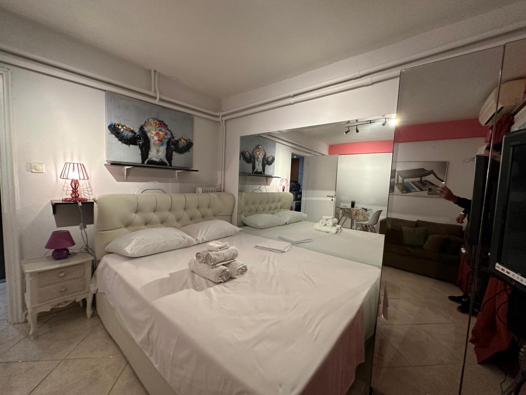 Harrys Apartment Athen Exterior foto